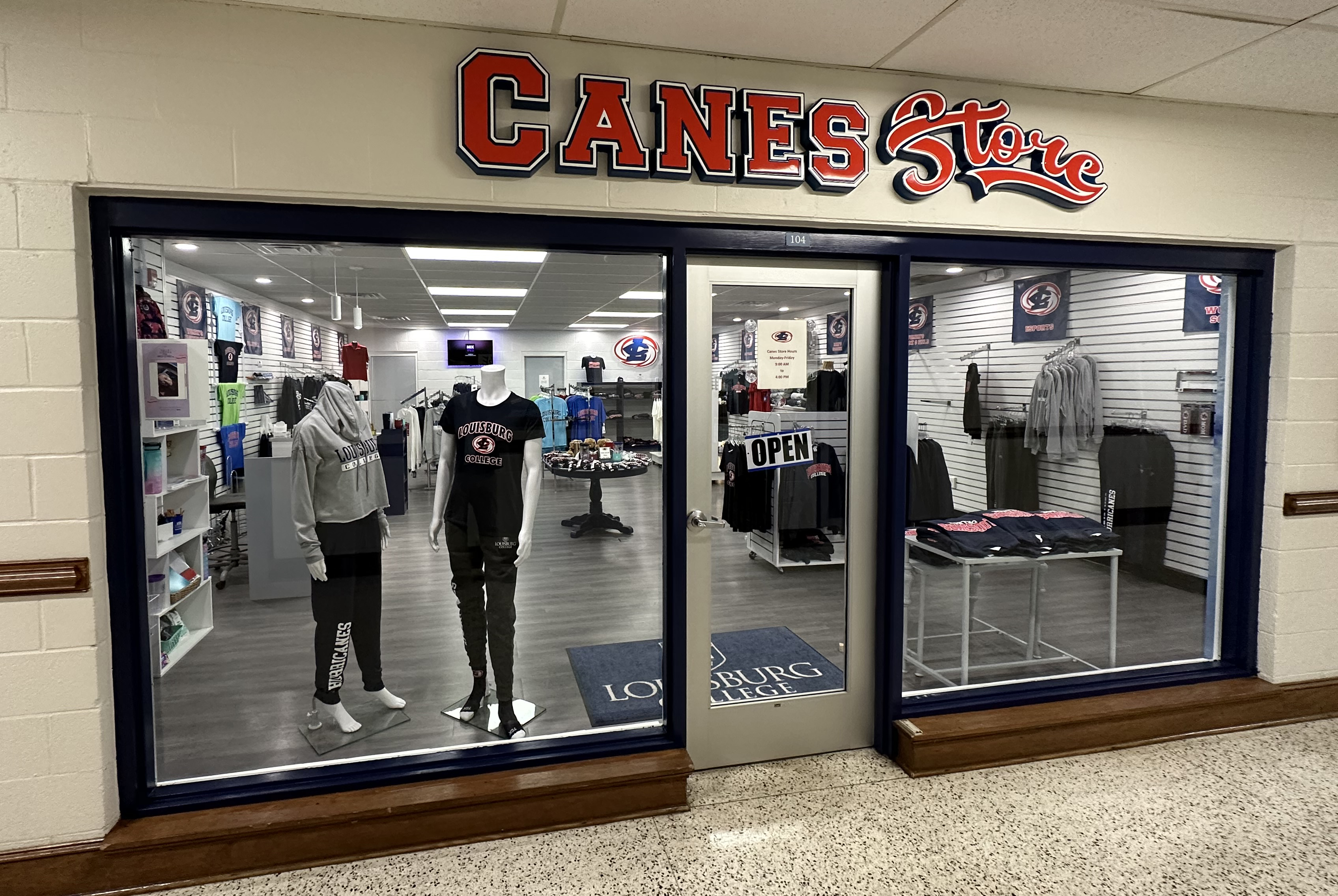 Canes Store Entrance